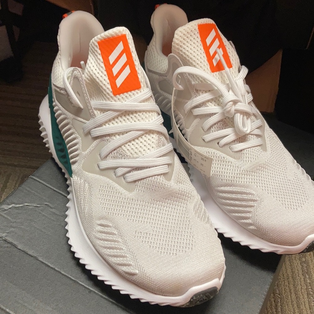 Adidas Alpabounce sneakers